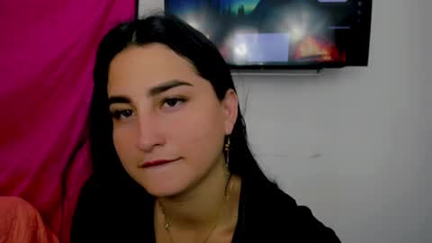 Snapshot of sunshine_uwu22 chatting on December 27, 7:14 pm Andrea Rodriguez online show from December 27, 7:14 pm