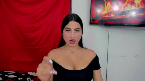 Snapshot of sunshine_uwu22 chatting on March 5, 7:06 pm Andrea Rodriguez online show from March 5, 7:06 pm