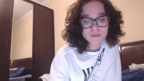 Hella online show from January 27, 6:52 pm