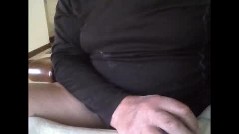 Snapshot of suomilao1 chatting on October 2, 12:39 am suomilao1 online show from October 2, 12:39 am