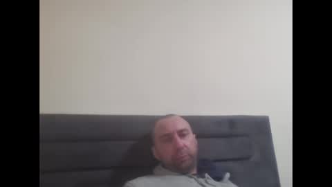 super42835015 online show from March 22, 6:11 pm