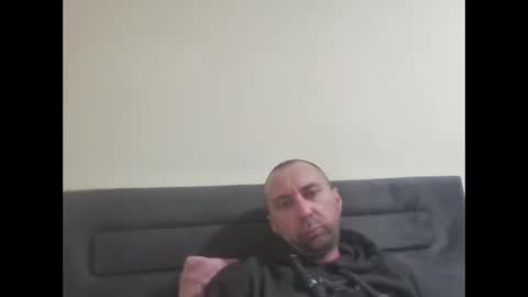 super42835015 online show from April 15, 5:31 pm