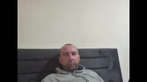 Snapshot of super42835015 chatting on May 1, 8:13 pm super42835015 online show from May 1, 8:13 pm