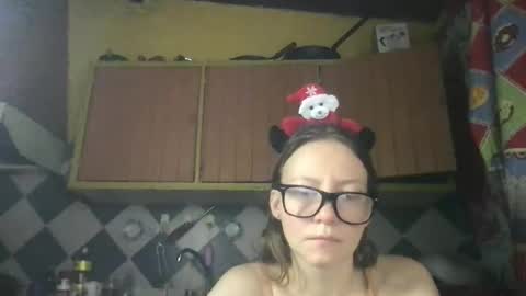 Snapshot of super_jony chatting on December 19, 11:23 pm super jony and Marta GMT 1300-1800 every day online show from December 19, 11:23 pm