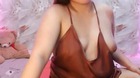 KIMZY online show from April 20, 3:15 pm