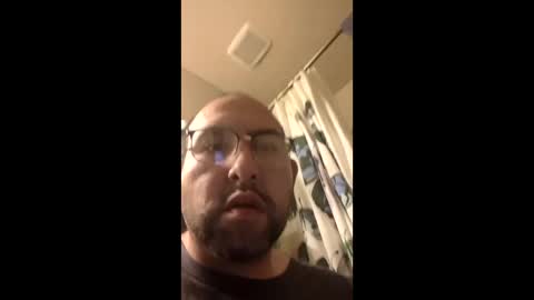 Snapshot of superfreak8811 chatting on January 28, 2:32 am superfreak8811 online show from January 28, 2:32 am