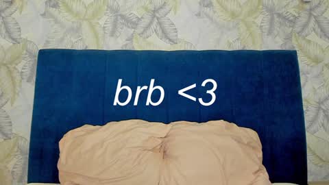 Una online show from January 18, 5:10 am