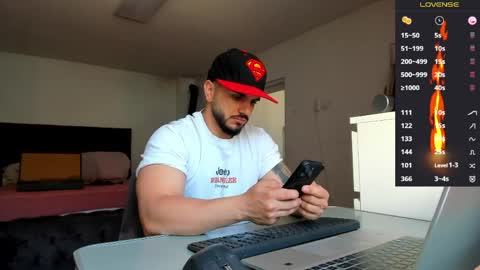 supermanboyxxl online show from April 23, 6:03 am