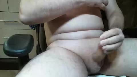 Snapshot of supermax13sm chatting on November 16, 4:18 am welcome to my room online show from November 16, 4:18 am