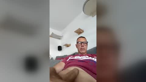 supermikehot online show from June 21, 10:18 am
