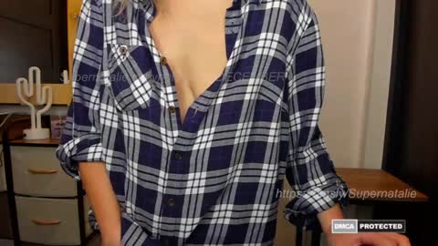 Snapshot of supernatalie chatting on December 29, 1:24 am Natalie online show from December 29, 1:24 am