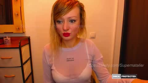 Snapshot of supernatalie chatting on September 30, 10:15 pm Natalie online show from September 30, 10:15 pm