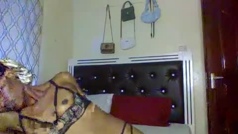 Snapshot of supersexxy_chyna chatting on May 9, 12:10 pm supersexxy_chyna online show from May 9, 12:10 pm