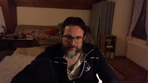 supersquirrel81 online show from October 18, 4:59 am