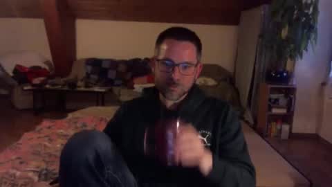 supersquirrel81 online show from March 31, 6:08 pm