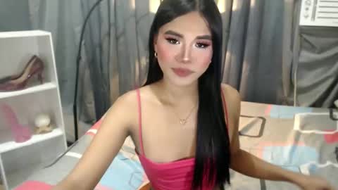 Snapshot of supertrushka chatting on February 6, 2:31 pm clainyy online show from February 6, 2:31 pm