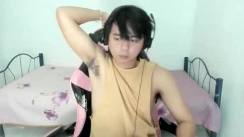 supr4m0 online show from November 27, 9:55 am