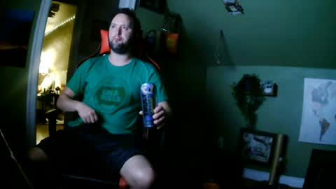 Snapshot of surferdudehere69 chatting on July 2, 7:47 am surferdudehere69 online show from July 2, 7:47 am