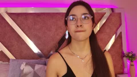 Susann online show from June 8, 11:43 am