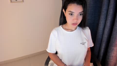 Snapshot of susan_arango chatting on January 25, 10:50 pm susan love online show from January 25, 10:50 pm