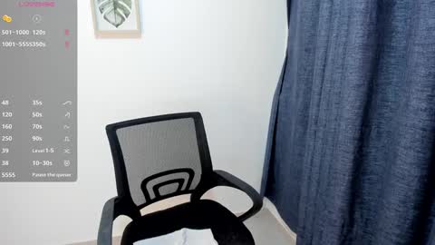 Snapshot of susan_arango chatting on January 30, 11:02 pm susan love online show from January 30, 11:02 pm