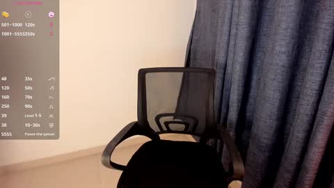 Snapshot of susan_arango chatting on February 5, 3:34 am susan love online show from February 5, 3:34 am