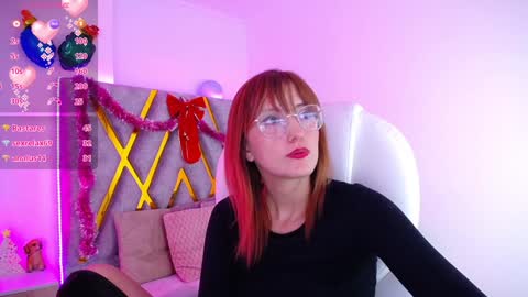 Snapshot of susan_hottye_ chatting on December 29, 5:44 pm Susan online show from December 29, 5:44 pm