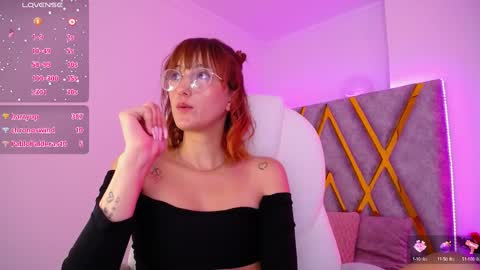 Snapshot of susan_hottye_ chatting on January 10, 2:23 pm Susan online show from January 10, 2:23 pm