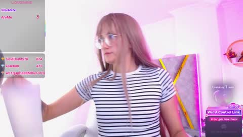 Snapshot of susan_hottye_ chatting on January 17, 5:30 pm Susan online show from January 17, 5:30 pm