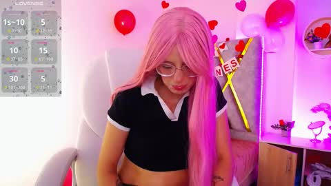 Snapshot of susan_hottye_ chatting on February 21, 10:17 am Susan online show from February 21, 10:17 am