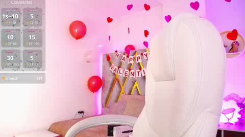 Snapshot of susan_hottye_ chatting on February 21, 1:22 pm Susan online show from February 21, 1:22 pm