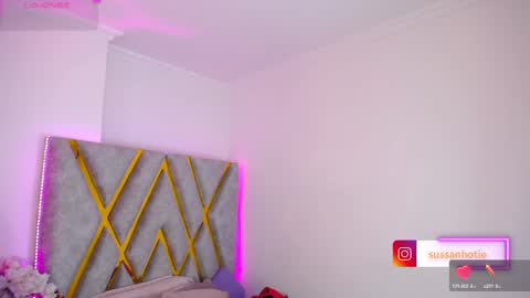 Snapshot of susan_hottye_ chatting on September 9, 11:43 am Susan online show from September 9, 11:43 am