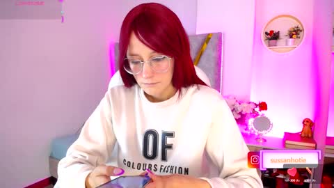 Snapshot of susan_hottye_ chatting on September 12, 11:10 am Susan online show from September 12, 11:10 am