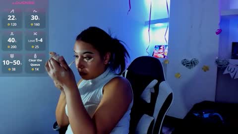 susan online show from February 10, 8:24 pm