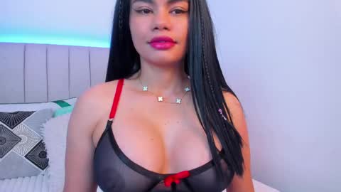Snapshot of susan_simpson877474 chatting on May 29, 7:34 pm susan simpson online show from May 29, 7:34 pm