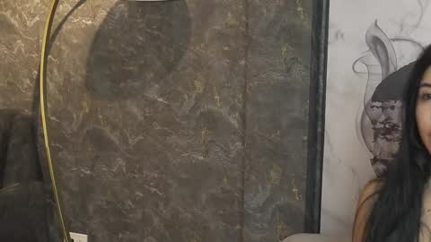 susan_wall online show from February 9, 12:53 pm