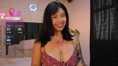 Snapshot of susana_williamss chatting on November 4, 8:30 pm Susana W online show from November 4, 8:30 pm