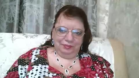 SusanaAhSun online show from October 3, 11:07 am