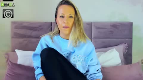 Snapshot of susanjewel chatting on January 10, 1:31 pm SusanJewel online show from January 10, 1:31 pm