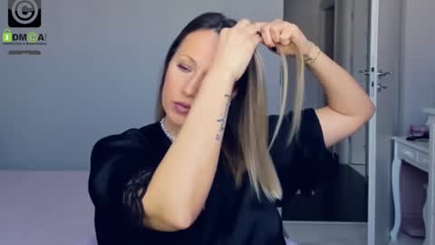 Snapshot of susanjewel chatting on March 2, 12:01 pm SusanJewel online show from March 2, 12:01 pm