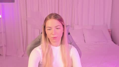 Susan online show from December 2, 4:40 am