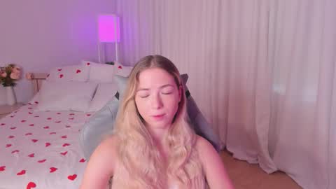 Susan online show from December 14, 4:51 am