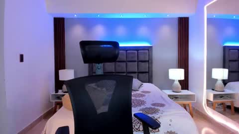 Susan  Everyday From 0530 to 1430 Col Time online show from September 19, 11:22 am