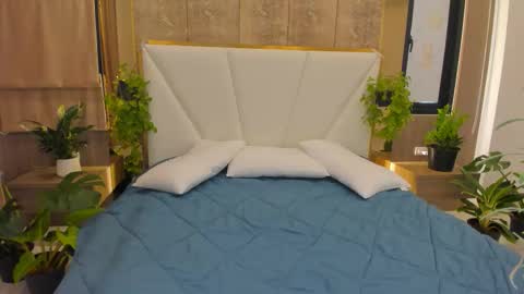 susannjohnson online show from December 21, 12:51 am