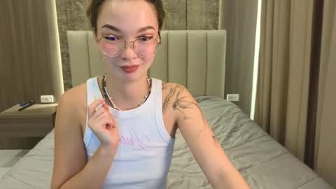 susannjohnson online show from February 26, 12:42 am