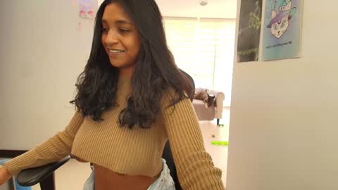 Andrea - Migue online show from February 7, 2:58 pm