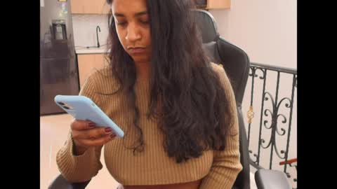 Susan Rhodes online show from April 22, 2:18 pm