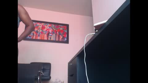 SUSAN online show from May 26, 2:24 pm