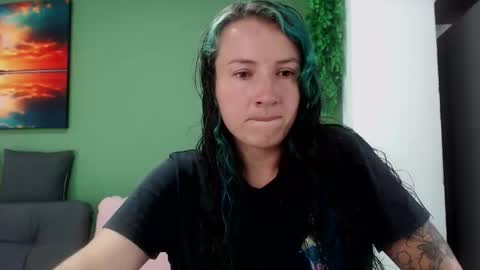 Susi online show from March 5, 10:06 pm