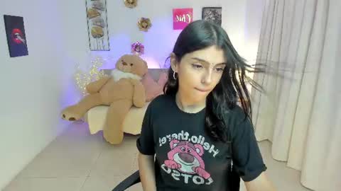 susi_doll1 online show from June 23, 2:26 pm